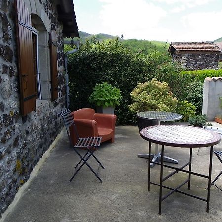 Bed and Breakfast Le Cabanon Thueyts Exterior foto